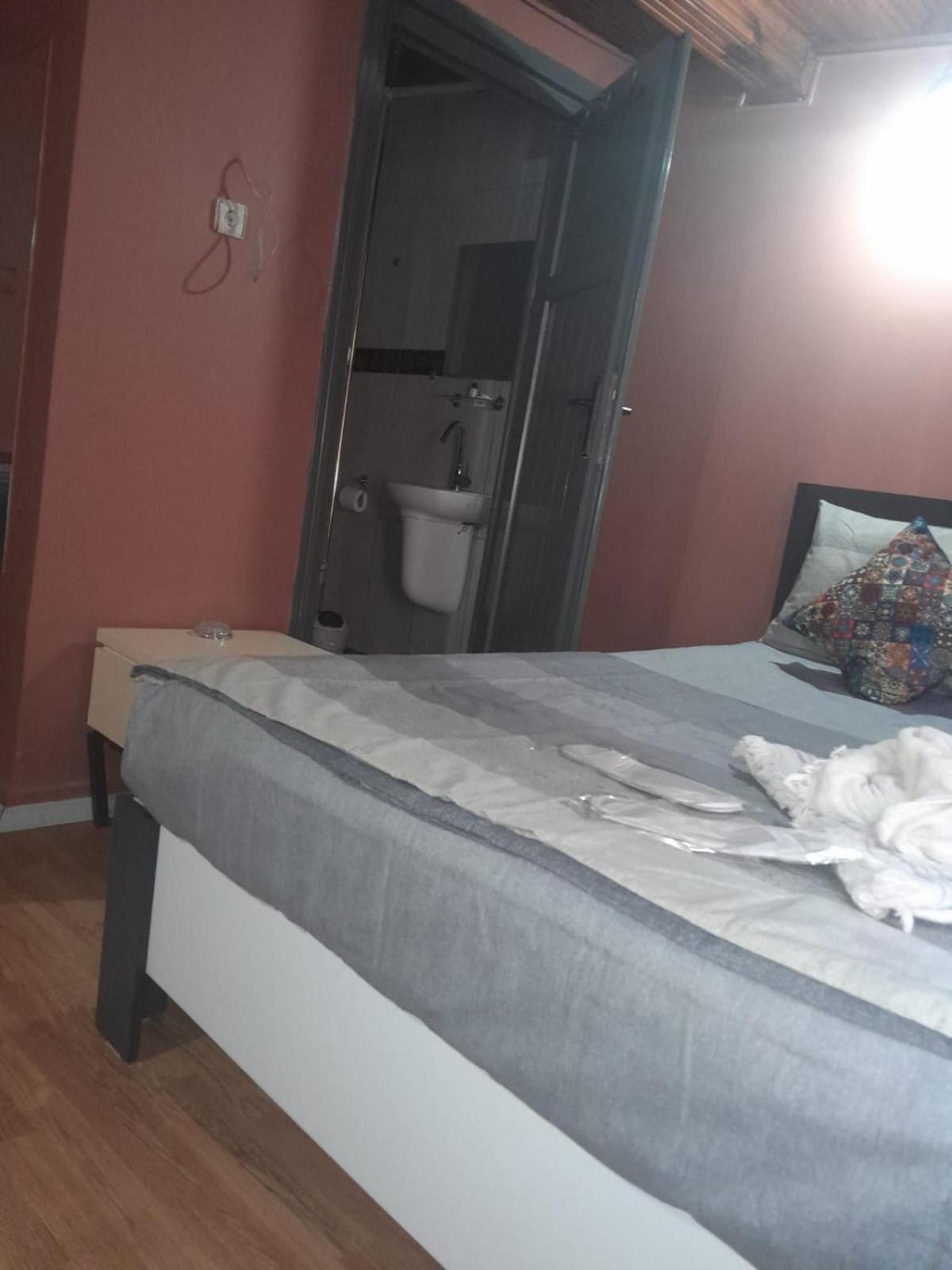 Simge Sultan' Old Cty Hotel Istanbul